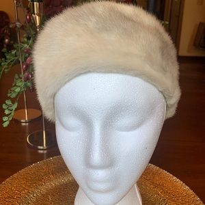 Elegant Cream Fur Hat for Women